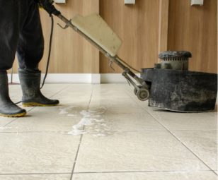 Qual máquina usar na limpeza pós obra? Guia prático sobre locação de máquinas para limpeza bh