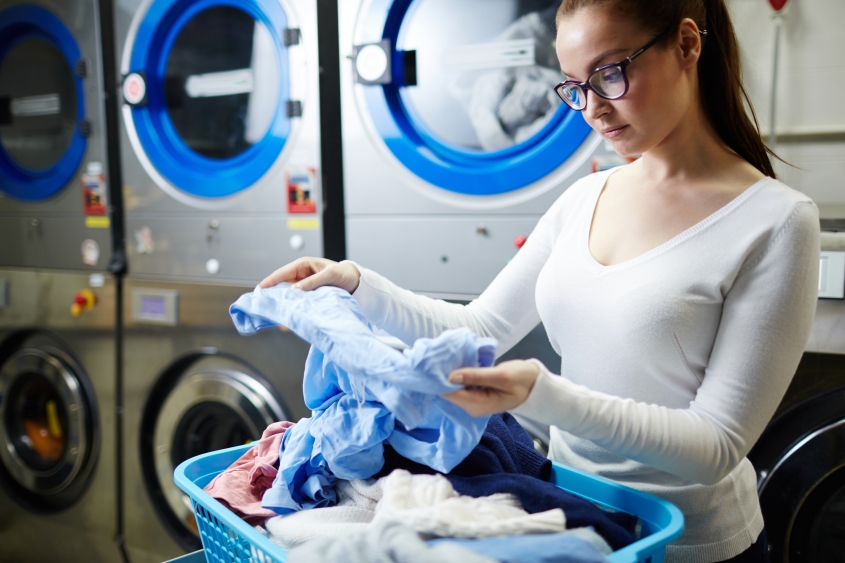 Como escolher a melhor lavanderia em BH para roupas delicadas e peças especiais